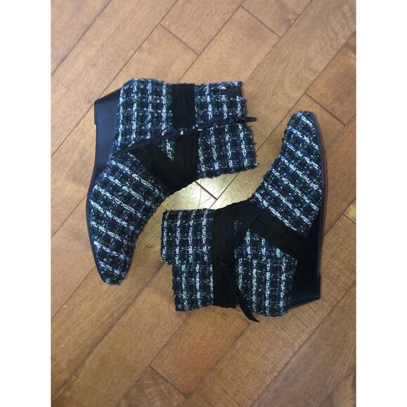 NWOT Comfortview The Kimora Tweed Bootie By Comfort View size 10.5 - Picture 5 of 12